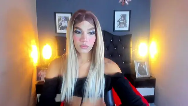 Sara-Smith- online show from September 25, 2025, 12:22 pm