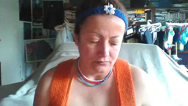 MariaAnaSunshine online show from March 16, 2026, 6:06 am