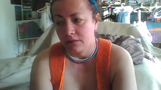 MariaAnaSunshine online show from March 9, 2026, 9:02 am