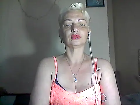 Snapshot of MaryJane441 chatting on June 11, 2026, 8:39 pm MaryJane441 online show from June 11, 2026, 8:39 pm