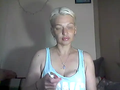 Snapshot of MaryJane441 chatting on June 15, 2026, 9:31 am MaryJane441 online show from June 15, 2026, 9:31 am
