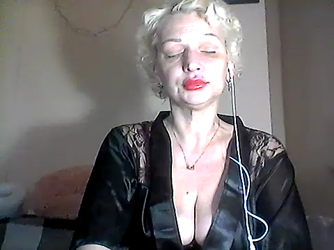 MaryJane441 online show from March 2, 2026, 7:43 pm