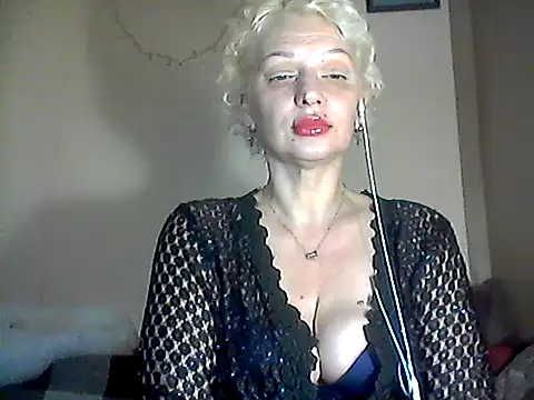 MaryJane441 online show from February 18, 2026, 9:11 pm