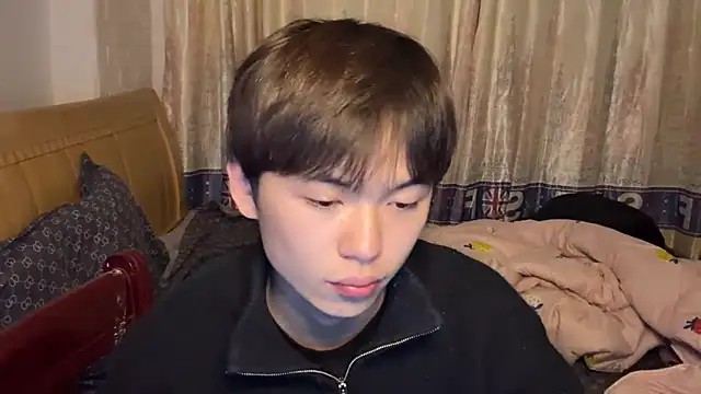 Snapshot of xiaottt1918 chatting on January 7, 2025, 11:48 am xiaottt1918 online show from January 7, 2025, 11:48 am