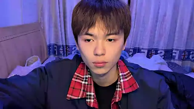 Snapshot of xiaottt1918 chatting on January 17, 2025, 12:52 pm xiaottt1918 online show from January 17, 2025, 12:52 pm