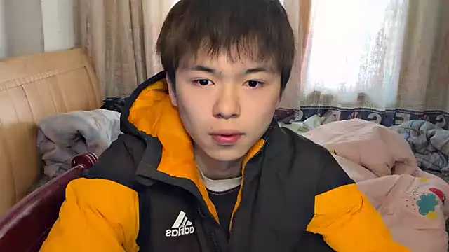 Snapshot of xiaottt1918 chatting on January 21, 2025, 7:37 am xiaottt1918 online show from January 21, 2025, 7:37 am