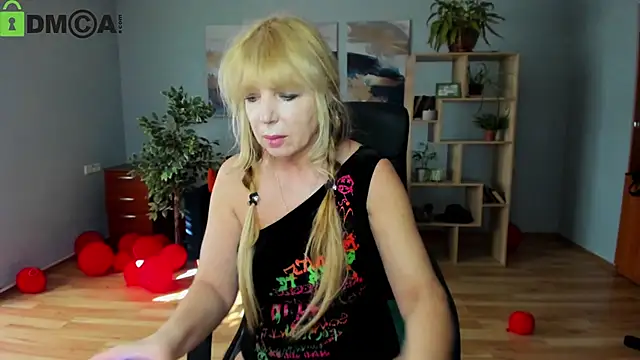 Anna Diax online show from March 5, 2026, 12:46 pm