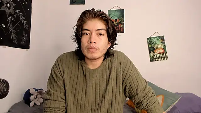 hothoneychile online show from July 2, 2026, 3:23 am