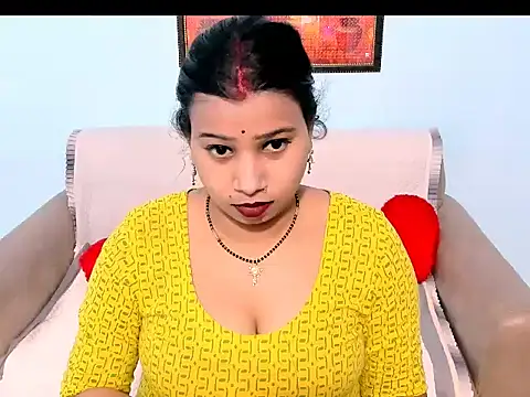 kendracox21 online show from February 16, 2026, 3:49 am