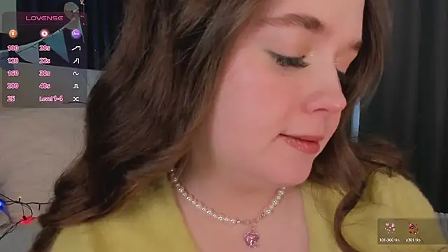 SunnyRisha online show from March 17, 2025, 5:56 am