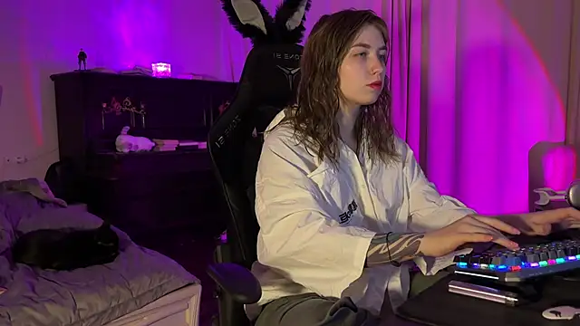 urmissalice online show from March 3, 2025, 12:34 am