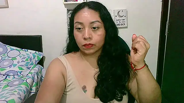 zaray bella online show from June 13, 2026, 1:58 am