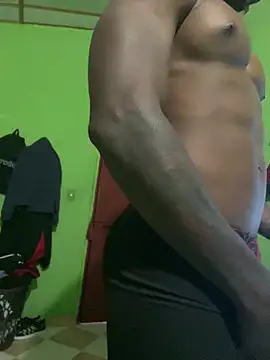 Snapshot of Alphadavid_23 chatting on February 11, 2025, 8:31 pm Alphadavid 23 online show from February 11, 2025, 8:31 pm