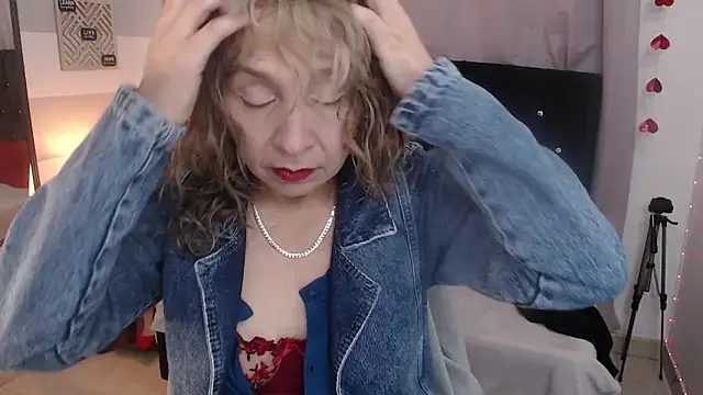 Afrodita sg online show from February 12, 2026, 2:17 pm