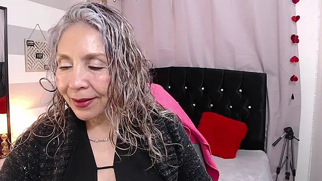 Afrodita sg online show from July 31, 2026, 1:54 pm