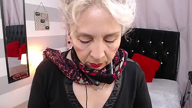 Afrodita sg online show from July 29, 2026, 1:43 pm