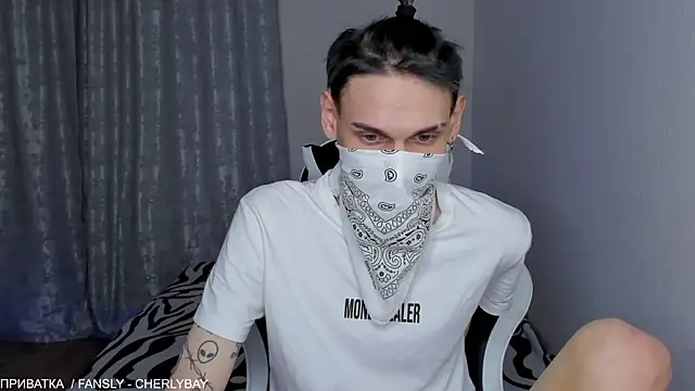 CHERLYBAY online show from March 1, 2025, 11:04 pm