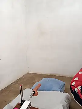 Lucky-hot-girls online show from November 19, 2025, 1:11 pm