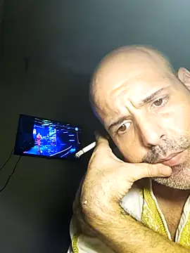 medioarabemediogypsi online show from July 18, 2026, 11:30 am