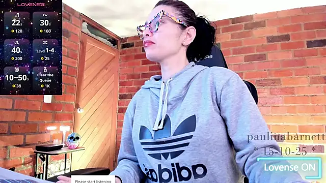 paulinabarnett- online show from October 16, 2025, 2:53 am