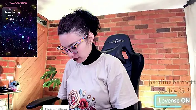 paulinabarnett- online show from October 23, 2025, 2:16 pm