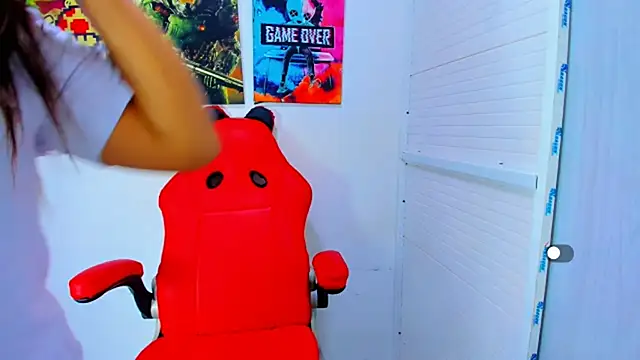 victoria love89 online show from March 13, 2026, 1:54 am