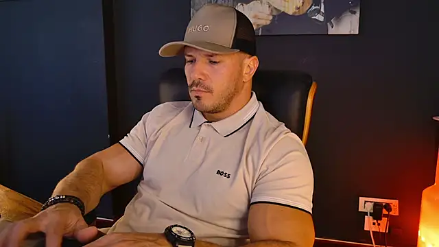 AngeloEric online show from September 22, 2025, 11:16 am