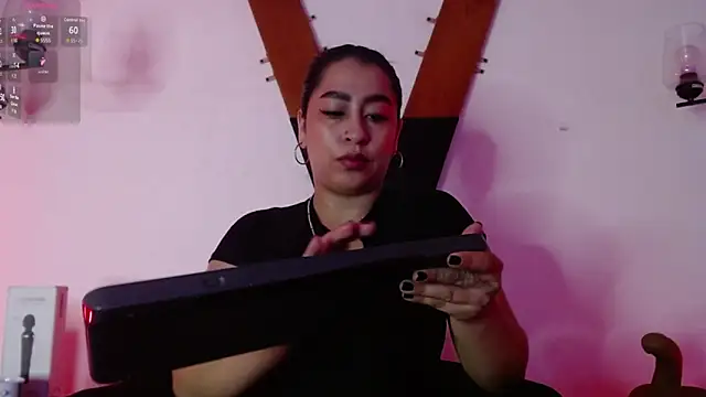 Carolina Arias online show from September 15, 2025, 4:51 pm