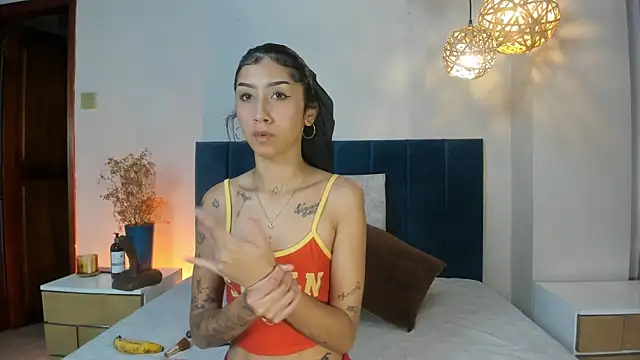 MelissaFoxx online show from June 15, 2026, 12:05 pm
