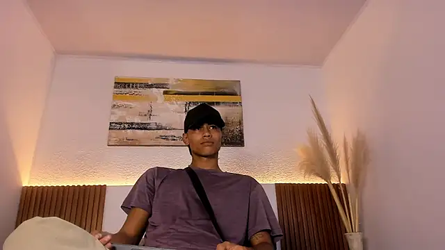 zander 2120 online show from October 25, 2025, 1:12 pm