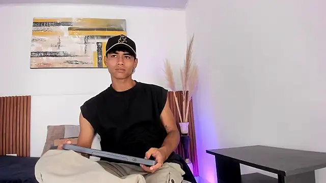 zander 2120 online show from January 9, 2026, 12:56 pm