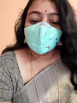 neelu-hoty online show from March 11, 2025, 9:34 am