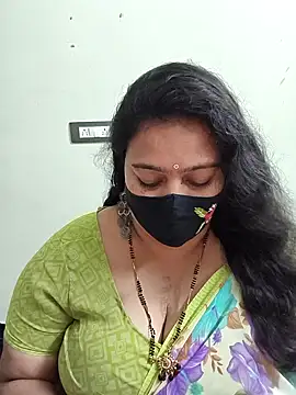 neelu-hoty online show from February 2, 2026, 5:01 pm