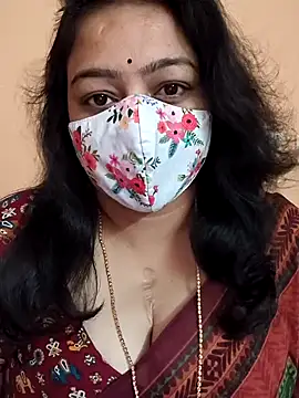 neelu-hoty online show from March 10, 2025, 8:39 am