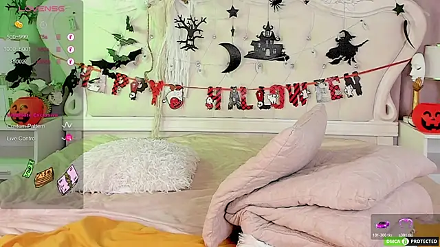 ArthurWhitee online show from October 29, 2025, 4:17 pm