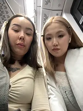 Snapshot of Asian_Asami chatting on December 4, 2025, 2:05 pm Asian Asami online show from December 4, 2025, 2:05 pm