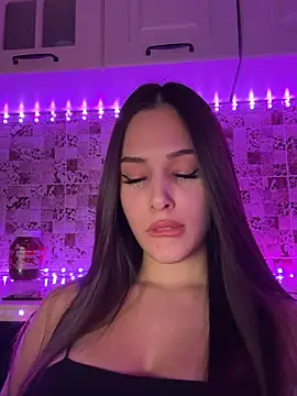 EricaWalls online show from February 10, 2025, 12:08 am