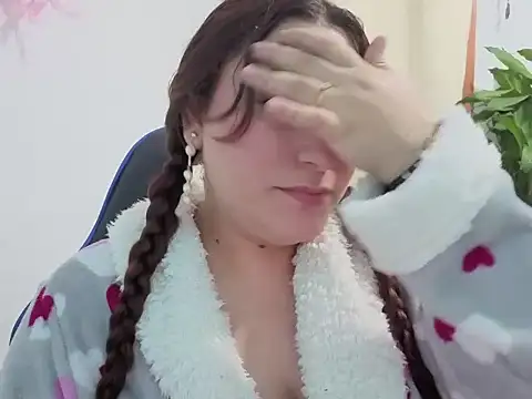 catalina boobs online show from April 25, 2026, 3:53 am