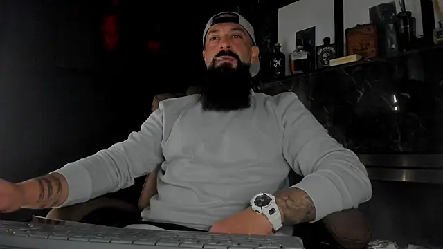 axxelrich  online show from October 26, 2025, 5:30 am