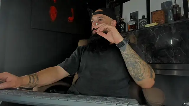 axxelrich  online show from November 2, 2025, 1:10 am