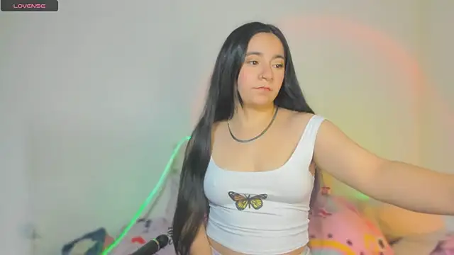 litle mily  online show from November 14, 2025, 8:45 pm