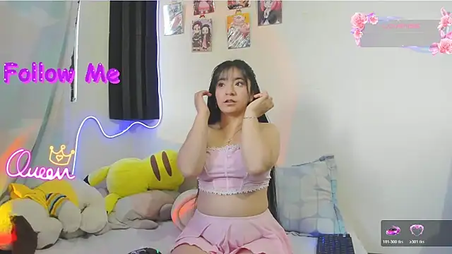 Snapshot of litle_mily_ chatting on June 11, 2026, 9:56 pm litle mily online show from June 11, 2026, 9:56 pm