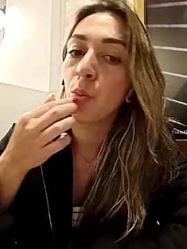 rachellboom online show from November 18, 2025, 10:45 pm