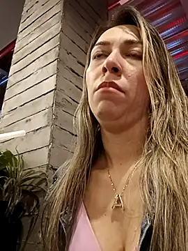 rachellboom online show from February 6, 2025, 12:00 am