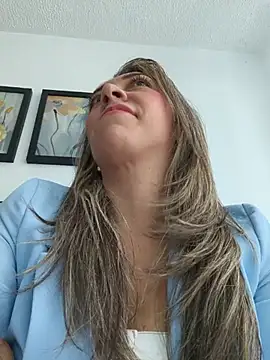 rachellboom online show from August 9, 2026, 10:27 pm