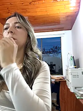 rachellboom online show from June 23, 2026, 11:25 pm