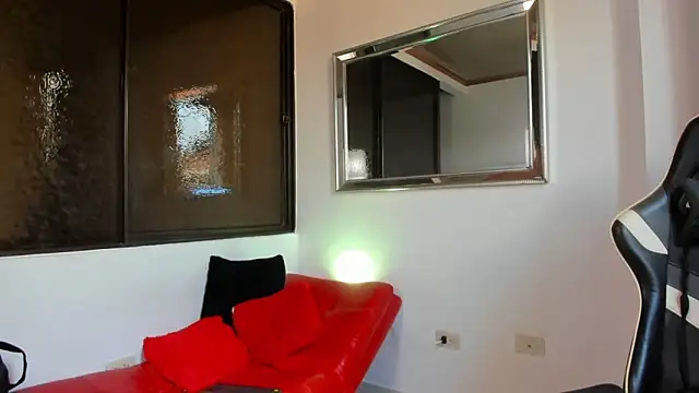 julian wallace online show from March 3, 2026, 9:55 pm