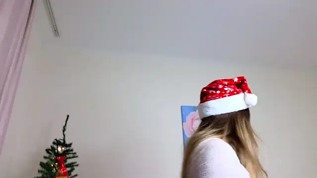 sophia euphoriaa online show from December 28, 2024, 3:37 pm