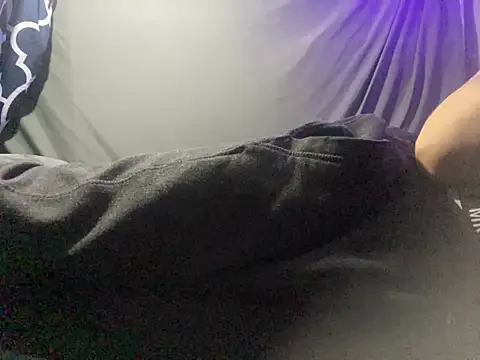 BigMac1596 online show from October 22, 2025, 12:15 pm