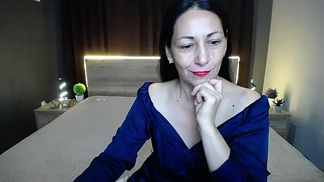 LiluGrants online show from October 9, 2025, 6:08 pm